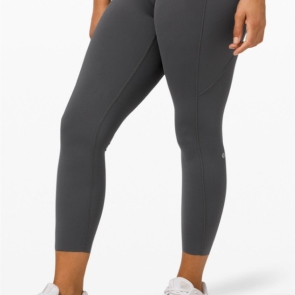Lululemon Fast and Free Leggings - Picture 3 of 7